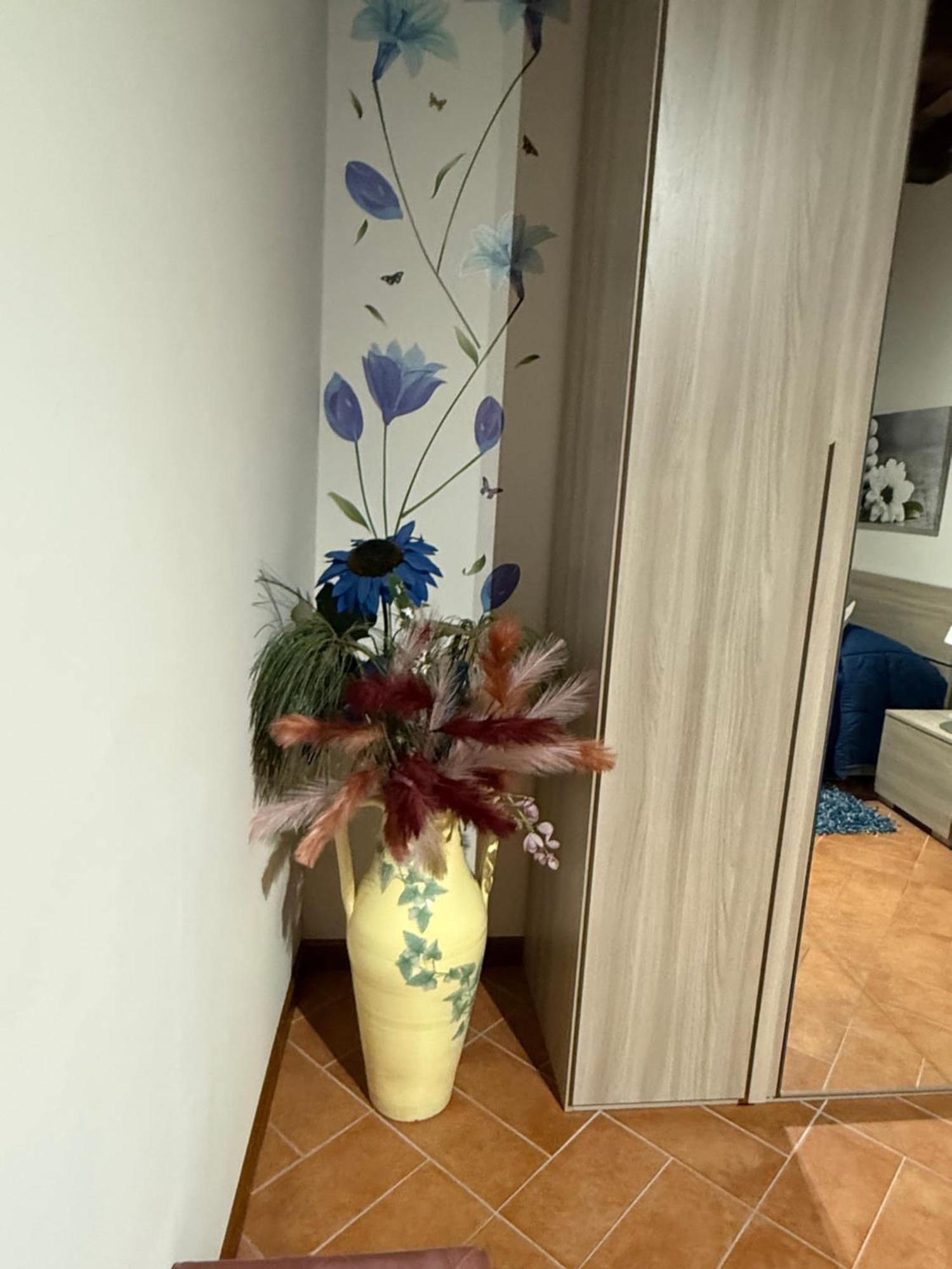 Appartamento Via G Mameli 94 Spoleto Bagian luar foto